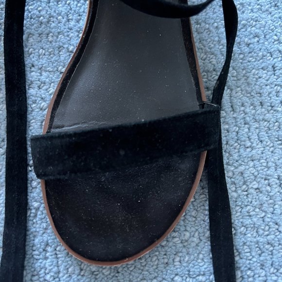 Steve Madden Rizzaa Black Suede Leather Heeled Sandals Size 10 - Picture 4 of 6